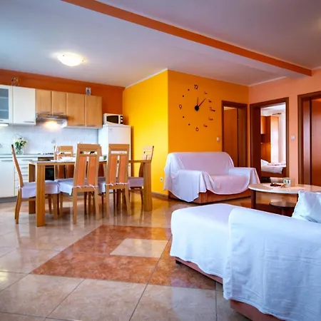 Apartament Kastell Lopar