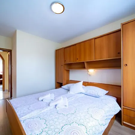 Apartament Kastell Lopar