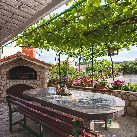 Kastell Apartment Lopar