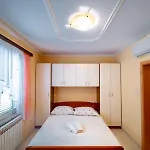 Appartamento Kastell Lopar
