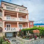 Kastell Appartamento Lopar